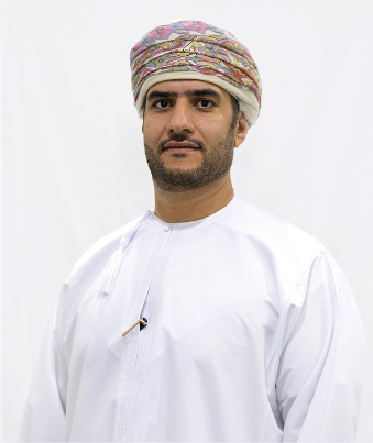 سعادة الكتور منصور الهنائي